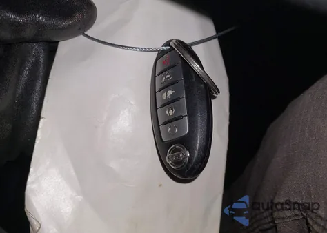 2017 Nissan Pathfinder Platinum из США, поврежденный, VIN 5N1DR2MM6HC668911